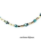 Collier vert foncé avec pendentif en laiton fait main