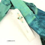 Broche épingle à chapeau fleur tissu bleu vert et blanc